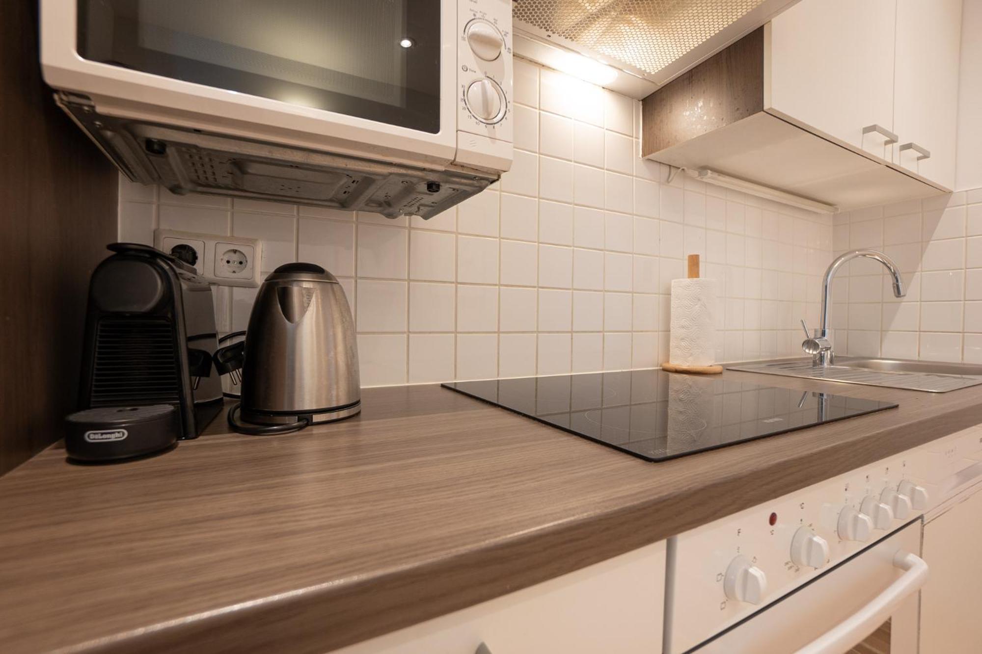 Charming Apartment With Balcony, Close To Stephansdom Cathedral Vienna Exterior photo